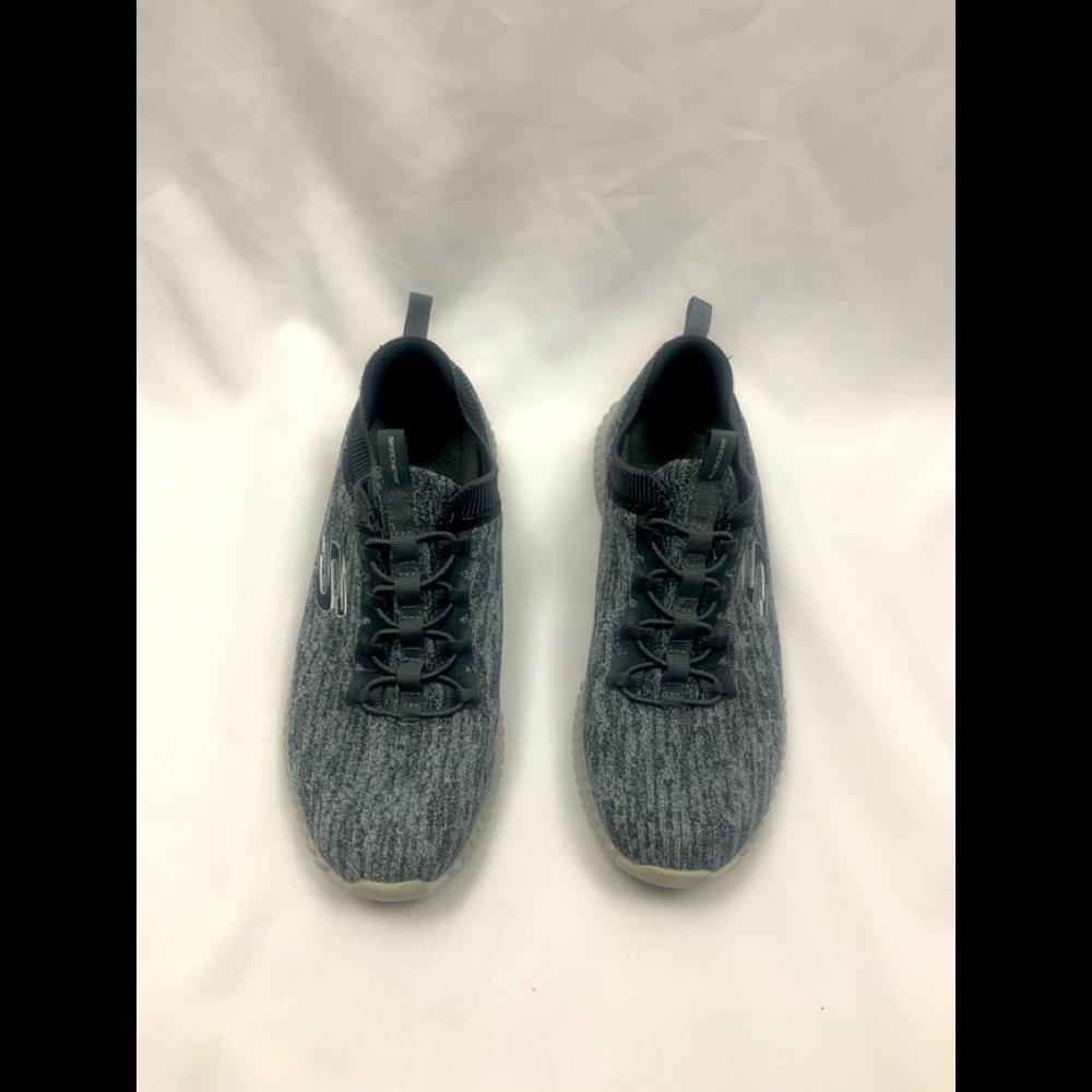 Sketcher Memory Foam Sneakers Size 10 - image 1